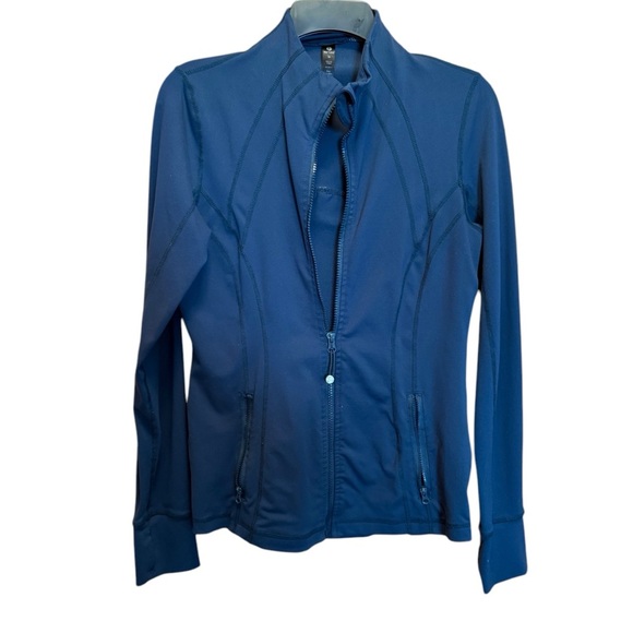 90 Degree By Reflex Blue Performance Jacket with Fitted Silhouette - Picture 1 of 15